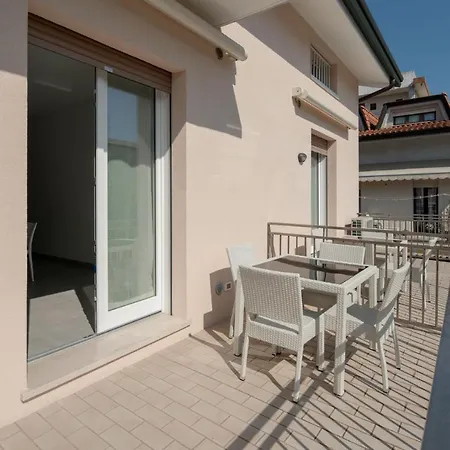 Olanda 3 - Immobiliare Living * Lido di Jesolo