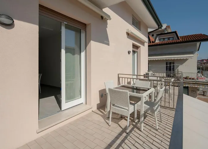 Olanda 3 - Immobiliare Living * Lido di Jesolo