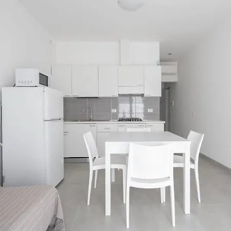 Olanda 3 - Immobiliare Living * リド・ディ・イエゾロ